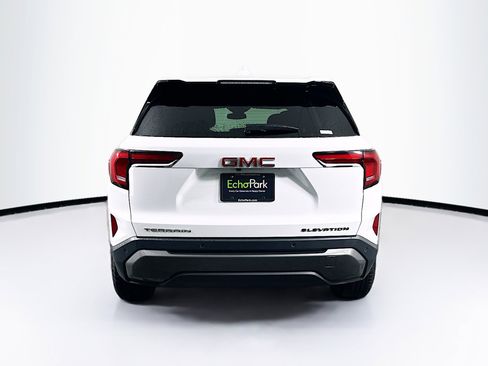 Used 2026 GMC Terrain Elevation image 30