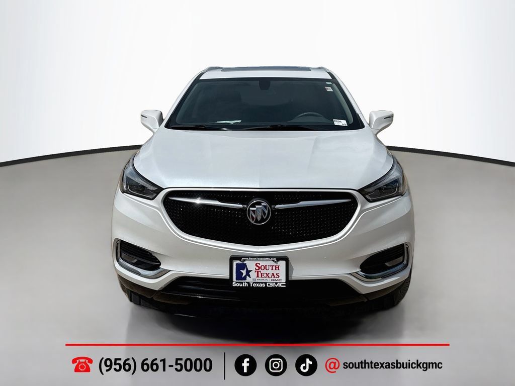 Used 2021 Buick Enclave Essence w/ Sport Touring Edition FWD image 2