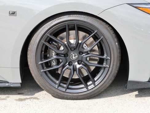 Used 2024 Lexus IS 500 RWD image 11