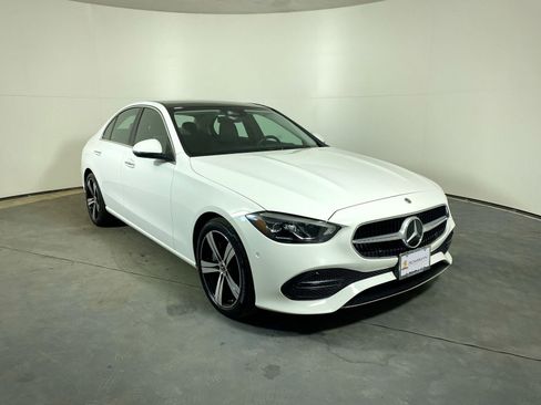 Used 2025 Mercedes-Benz C 300 Sedan image 3