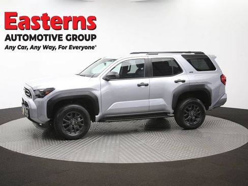 Used 2025 Toyota 4Runner SR5 AWD/4WD image 58