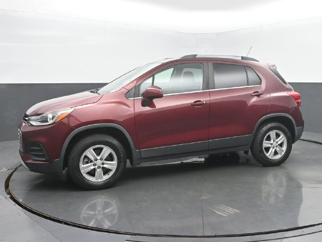 Used 2017 Chevrolet Trax LT AWD/4WD image 2