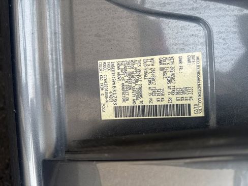 Used 2023 Nissan Frontier SV w/ Midnight Edition Package RWD image 32