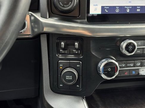 Certified 2023 Ford F150 Lariat w/ Trailer Tow Package image 13