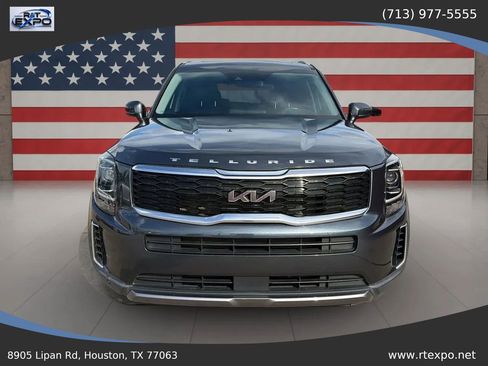 Used 2022 Kia Telluride S FWD image 3