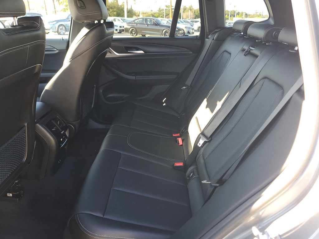 Used 2024 BMW X3 sDrive30i w/ Convenience Package RWD image 15