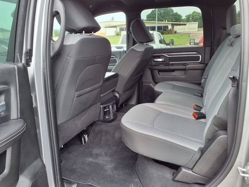 Used 2024 RAM 2500 Big Horn w/ Bed Utility Group AWD/4WD image 18