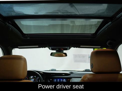 Used 2023 Cadillac XT5 Premium Luxury image 8