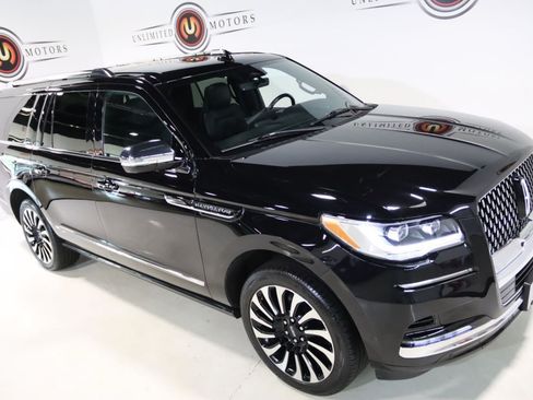 Used 2024 Lincoln Navigator L Black Label AWD/4WD image 9