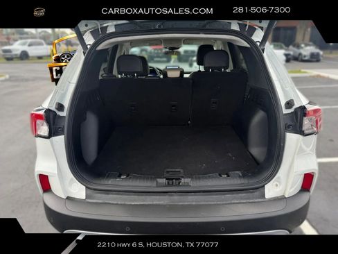 Used 2021 Ford Escape SEL w/ Technology Package AWD/4WD image 22