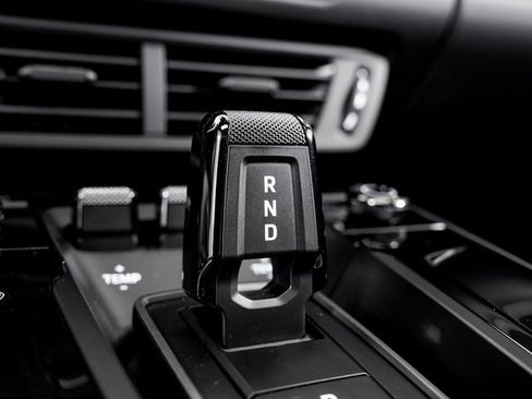 Used 2025 Porsche 911 Carrera 4 GTS image 23