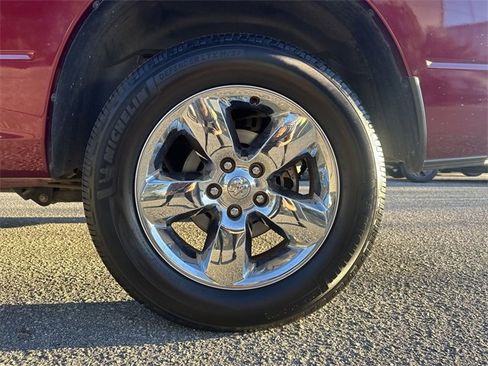 Used 2019 RAM 1500 Express w/ Express Value Package image 32