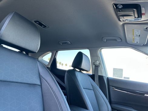 Used 2024 Kia Seltos EX FWD image 16