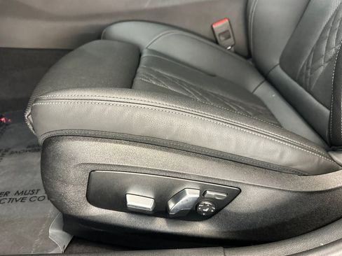 Used 2023 BMW 530i w/ Convenience Package RWD image 14