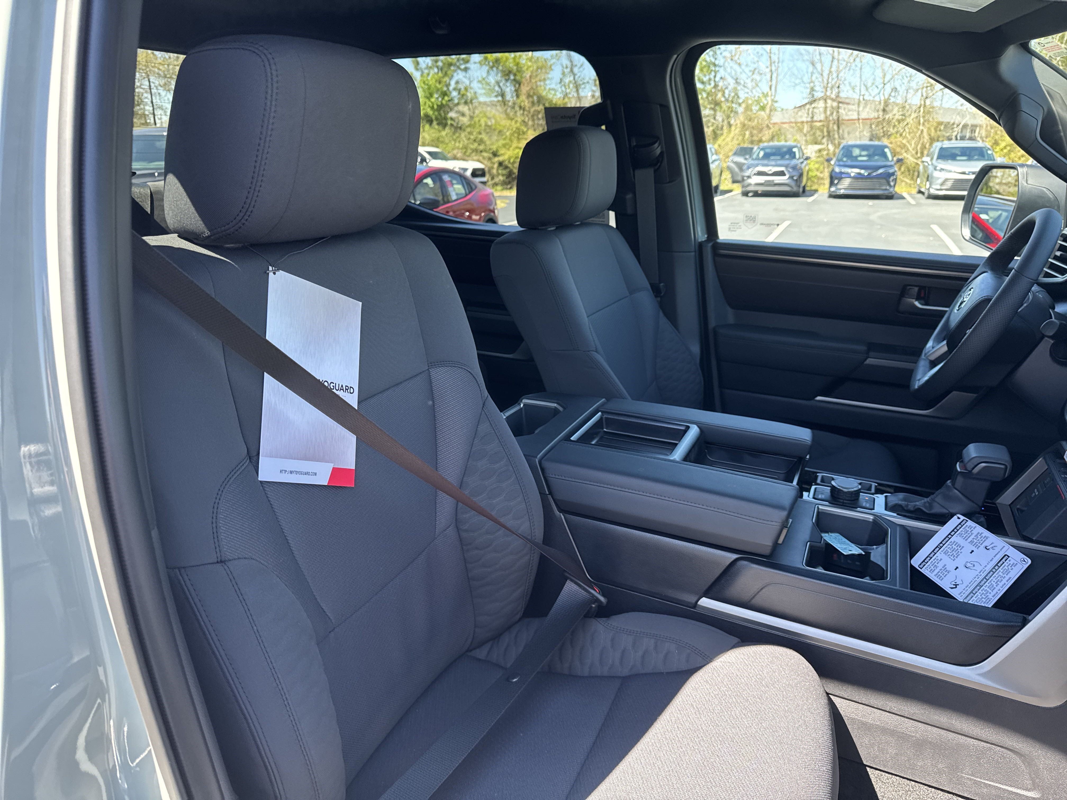 New 2025 Toyota Tundra SR5 w/ TRD Off-Road Package AWD/4WD image 32