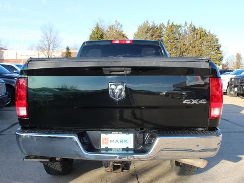 Used 2017 RAM 2500 Tradesman w/ Chrome Appearance Group image 4