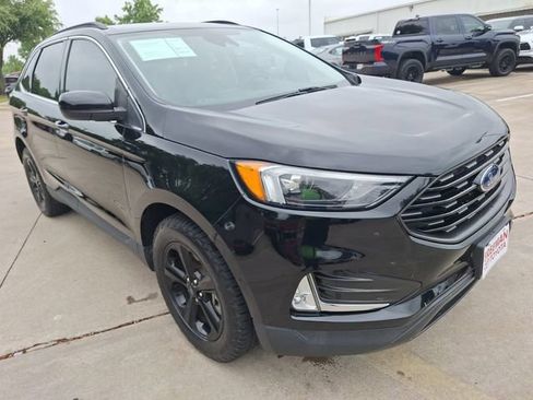 Used 2022 Ford Edge SEL w/ Sport Appearance Package AWD/4WD image 8