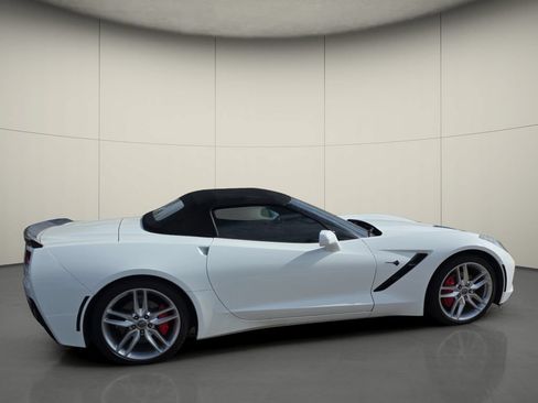 Used 2019 Chevrolet Corvette Stingray Convertible w/ 3LT Preferred Equipment Group RWD image 10