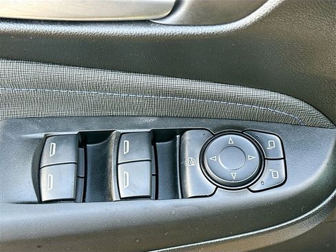 Used 2024 Buick Envista Sport Touring w/ Convenience I Package image 17