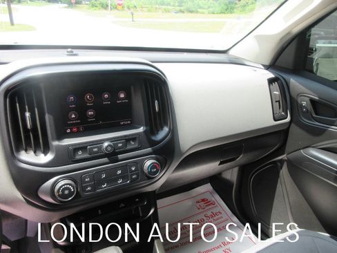 Used 2021 Chevrolet Colorado W/T w/ Custom Special Edition AWD/4WD image 12