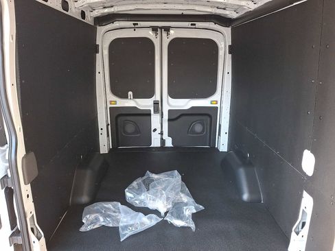 New 2026 Ford Transit 250 148 Medium Roof w/ Load Area Protection Package image 9