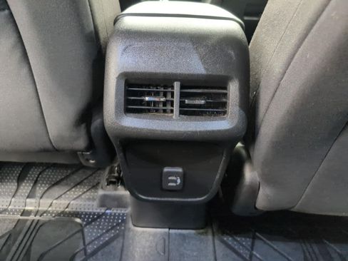 Used 2020 Chevrolet Equinox LT AWD/4WD image 22