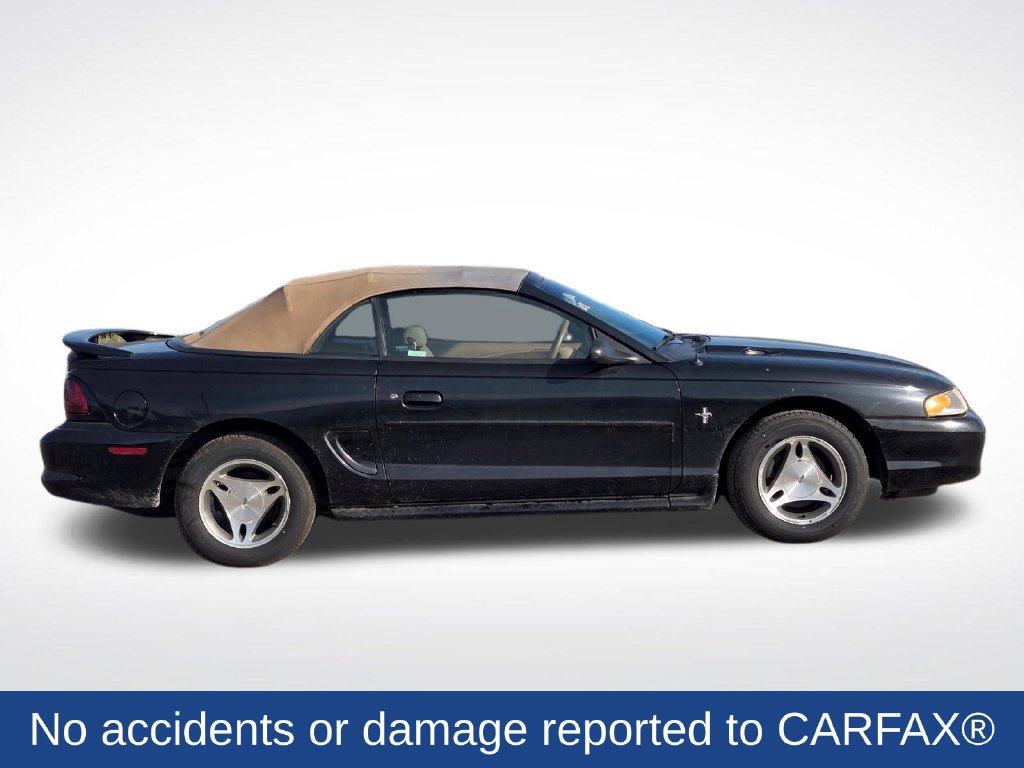 Used 1998 Ford Mustang Convertible RWD image 2