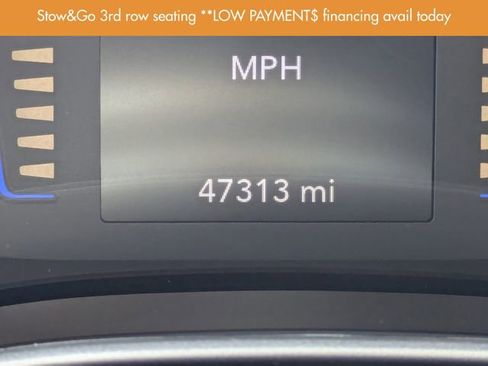 Used 2023 Chrysler Voyager LX FWD image 25