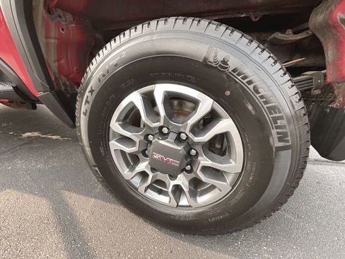 Certified 2022 GMC Sierra 3500 SLE w/ X31 Off-Road Package image 31