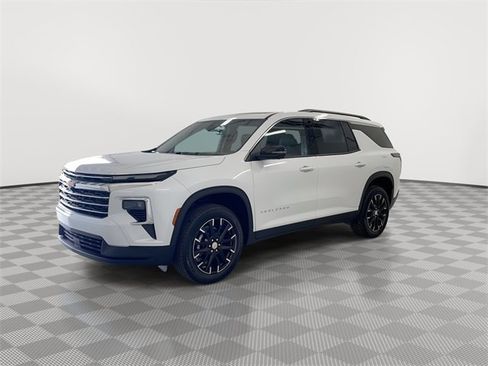 New 2026 Chevrolet Traverse LT w/ Sun and Wheel Package image 6