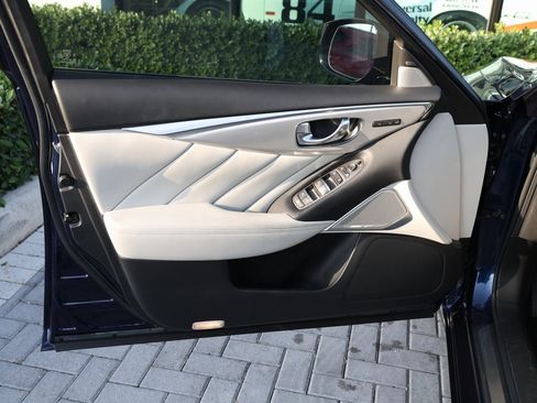 Certified 2022 INFINITI Q50 Luxe w/ Cargo Package image 10