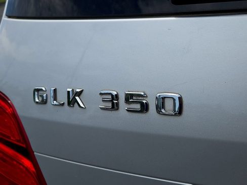 Used 2013 Mercedes-Benz GLK 350 4MATIC image 30
