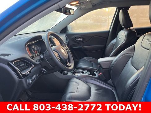 Used 2023 Jeep Cherokee Altitude Lux image 7