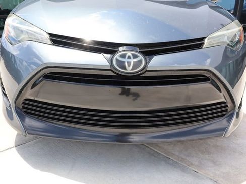 Used 2017 Toyota Corolla L FWD image 15