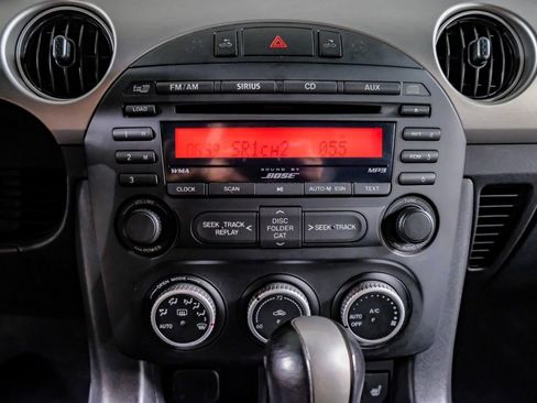 Used 2012 MAZDA MX-5 Miata Grand Touring w/ Premium Pkg image 20