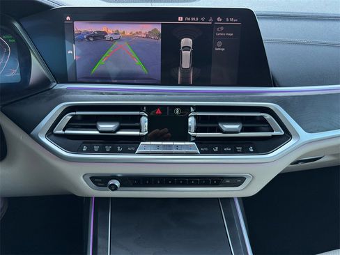 Used 2020 BMW X7 xDrive40i w/ Luxury Seating Package image 15