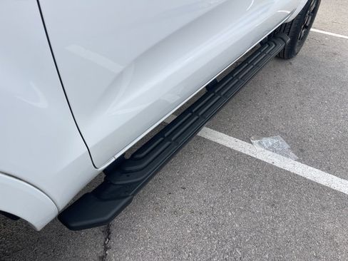 Used 2022 Ford Ranger XLT w/ Equipment Group 302A High image 11