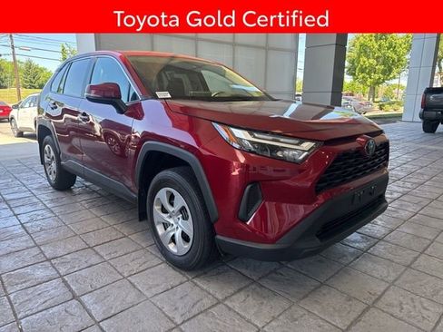 Certified 2024 Toyota RAV4 LE AWD/4WD image 1