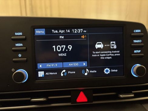 Certified 2026 Hyundai Elantra SE image 20