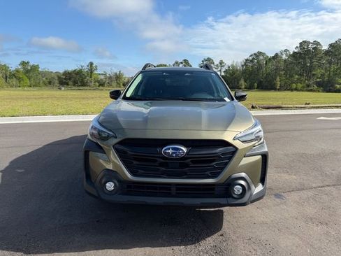 Used 2025 Subaru Outback Onyx Edition AWD/4WD image 15