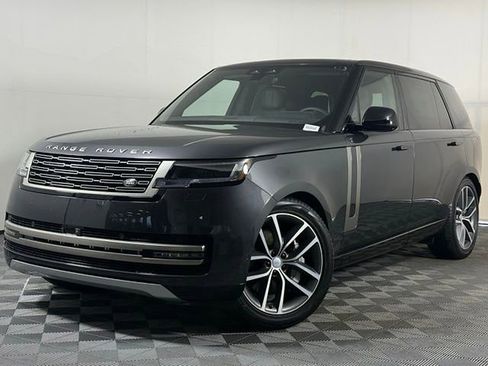 New 2025 Land Rover Range Rover Long Wheelbase SE image 1