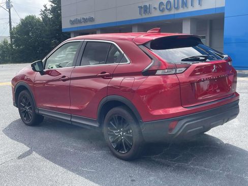 Used 2024 Mitsubishi Eclipse Cross LE image 6