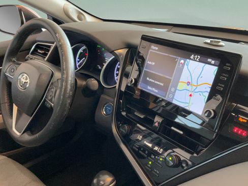 Used 2022 Toyota Camry XLE w/ Navigation Upgrade Package FWD image 42