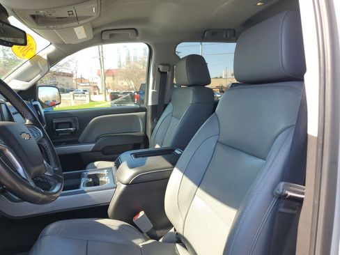 Used 2018 Chevrolet Silverado 1500 LTZ Z71 w/ LTZ Plus Package image 15