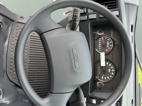 New 2024 Chevrolet Low Cab Forward image 11