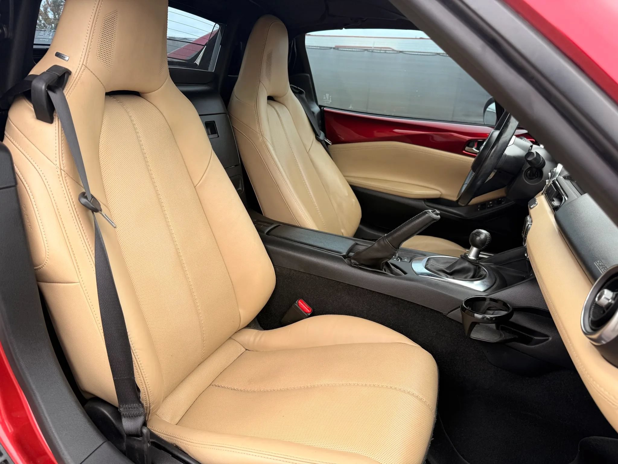 Used 2020 MAZDA MX-5 Miata RF Grand Touring RWD image 19