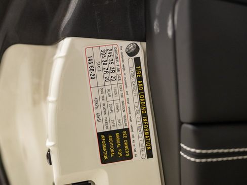 Certified 2017 Ferrari 488 GTB RWD image 29