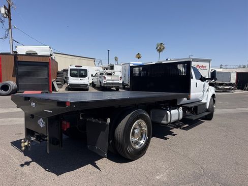 Used 2023 Ford F650 2WD Crew Cab Super Duty image 3