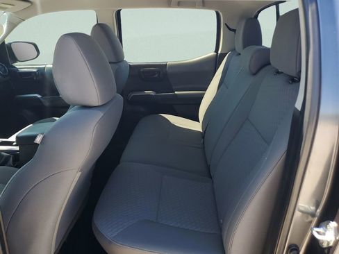 Certified 2022 Toyota Tacoma SR5 w/ Technology Package RWD image 10