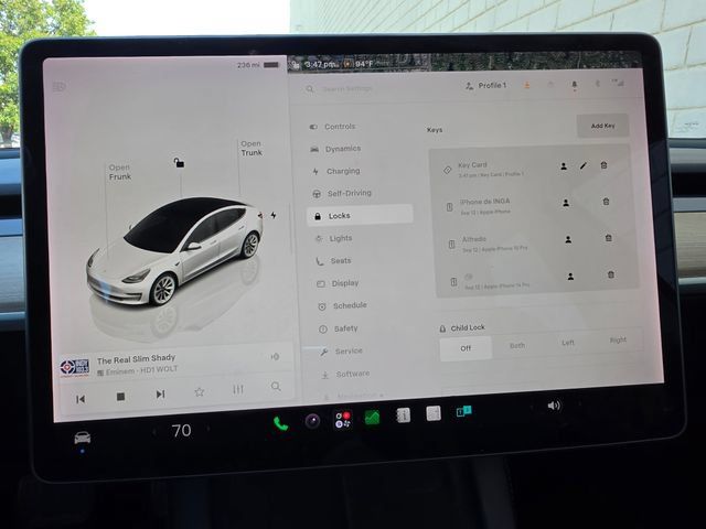 Used 2022 Tesla Model 3 Standard Range RWD image 37